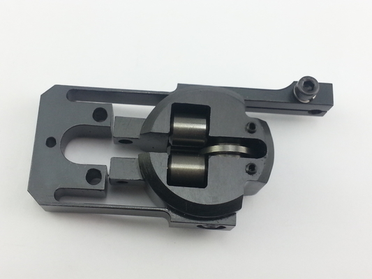 XLC7000 Cutting Machine Spare Parts 94065000 Assy Roller Guide Lower