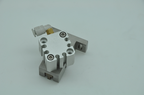 90721001 Clutch Assembly Sharpener Gmc is a part of the XLC7000