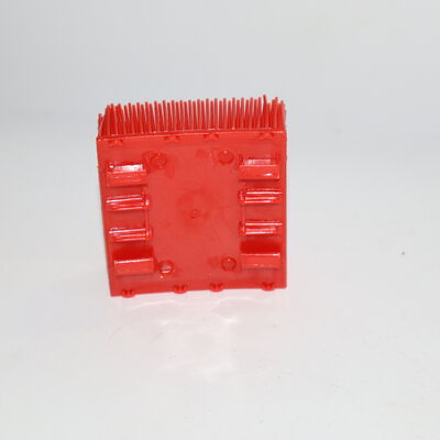 130298 Spazzola a blocchi con setole in nylon rosso 50x50x21mm Adatta per taglierina automatica VT2500