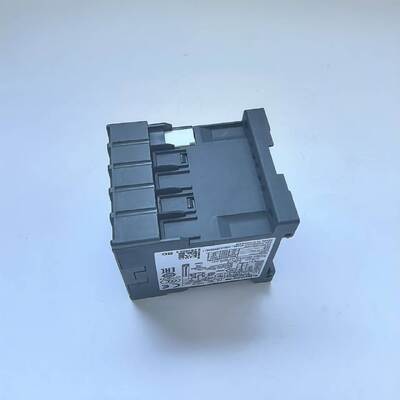 308042 Three-pole contactor AC3: 6A - 24V DC - 3T + 1 For Q80 Cutter Parts